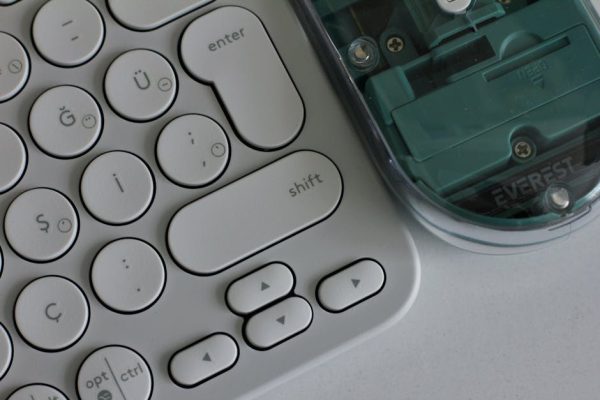 深入分析 Sylfirm X：技術與應用的哲學思考